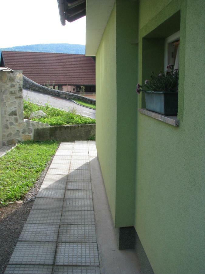 Apartma Juha - Breg pri Borovnici Екстериор снимка